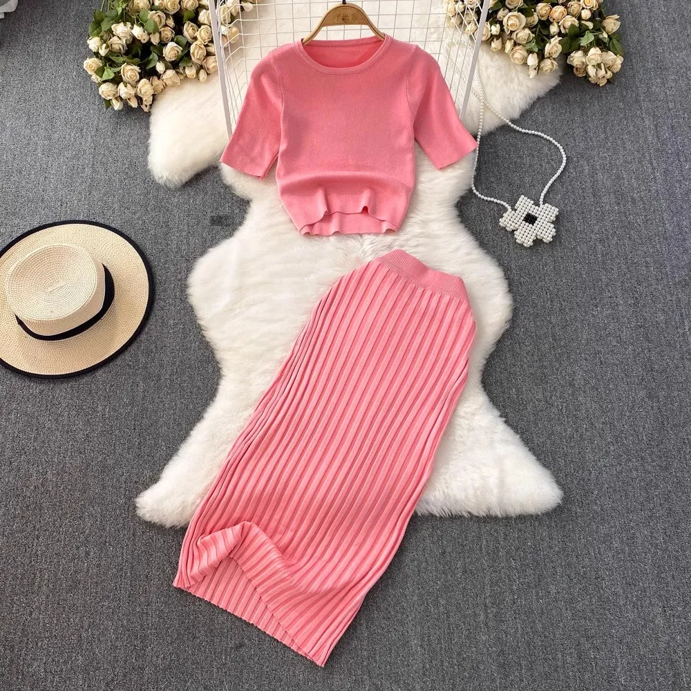 Fashion suit for women short-sleeved round neck knitted sweater top two-piece set mid-length skirt       S4184