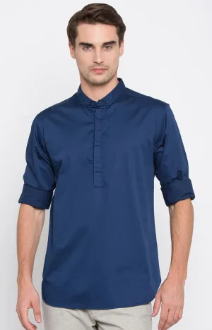 Spykar Men Blue Solid Slim Fit Casual T-Shirt