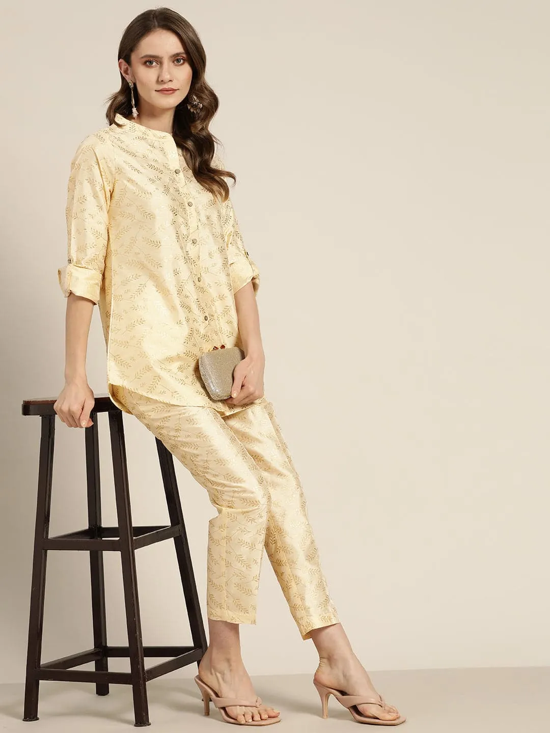 Women Beige Chanderi Gold Foil Pencil Pants